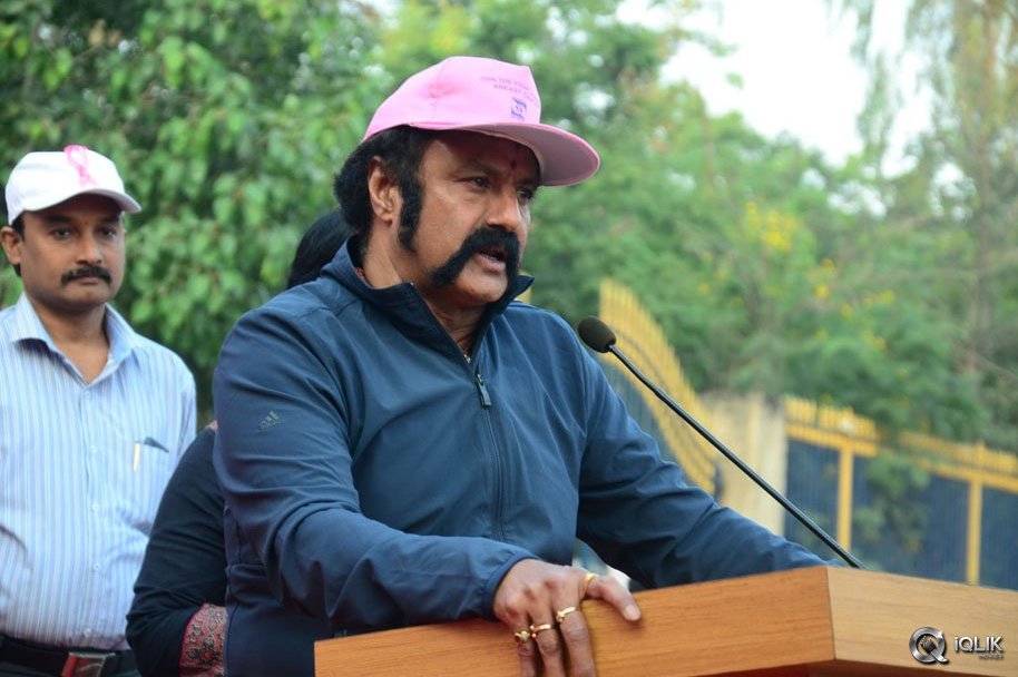 Celebs-At-Breast-Cancer-Awareness-Walk